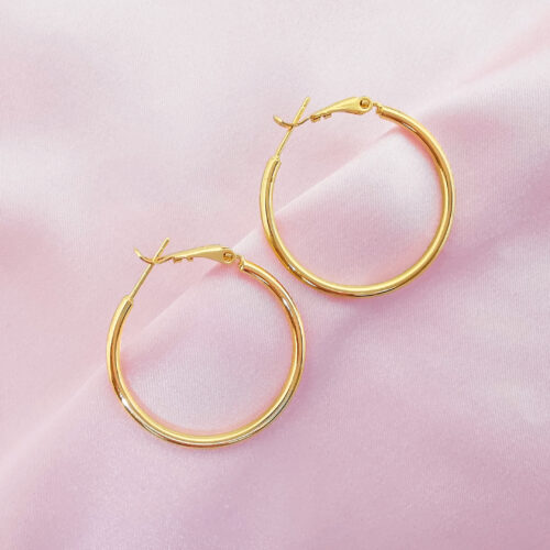 Golden basic plain hoops